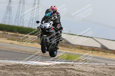 media/May-26-2025-Lets Ride (Mon) [[3bf1de1d65]]/B Group/1220pm (Wheelie Bump)/